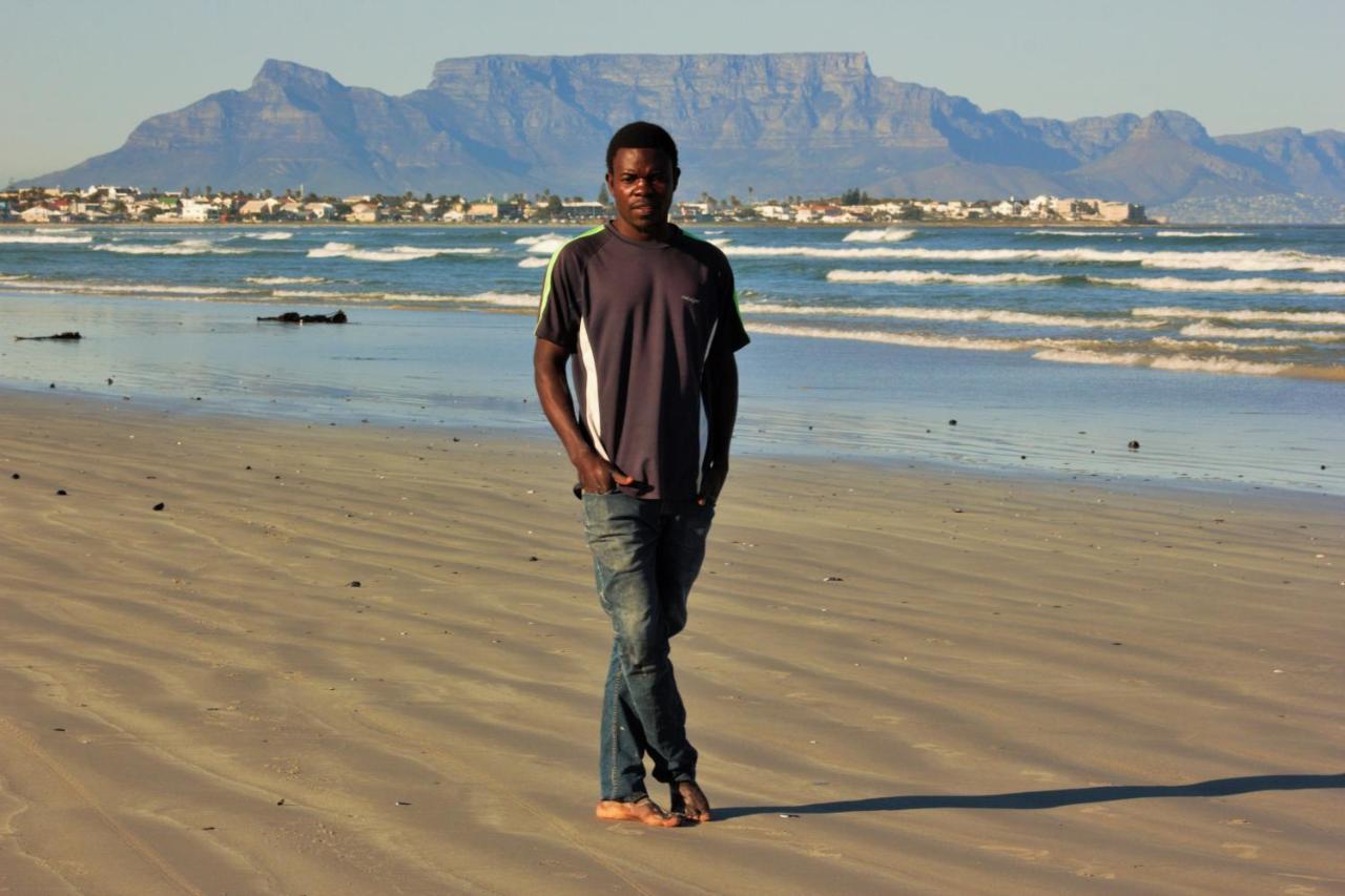 14 Penguin Place, Melkbosstrand Esterno foto